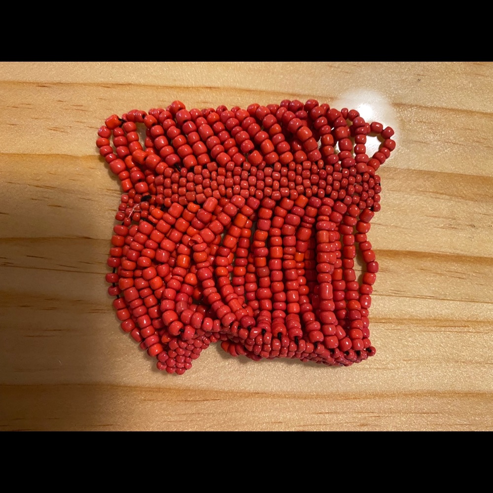 Tomato red stretched bead bracelet